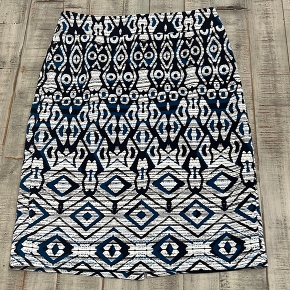 Ann Taylor Dresses & Skirts - Ann Taylor Pencil Skirt Size 2 New  Condition Cotton spandex Blend Multi Colored